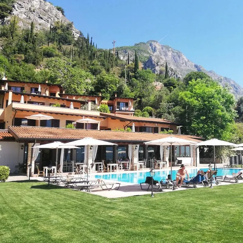 Aparthotel Residence Dalco Suites & Apartments Limone sul Garda