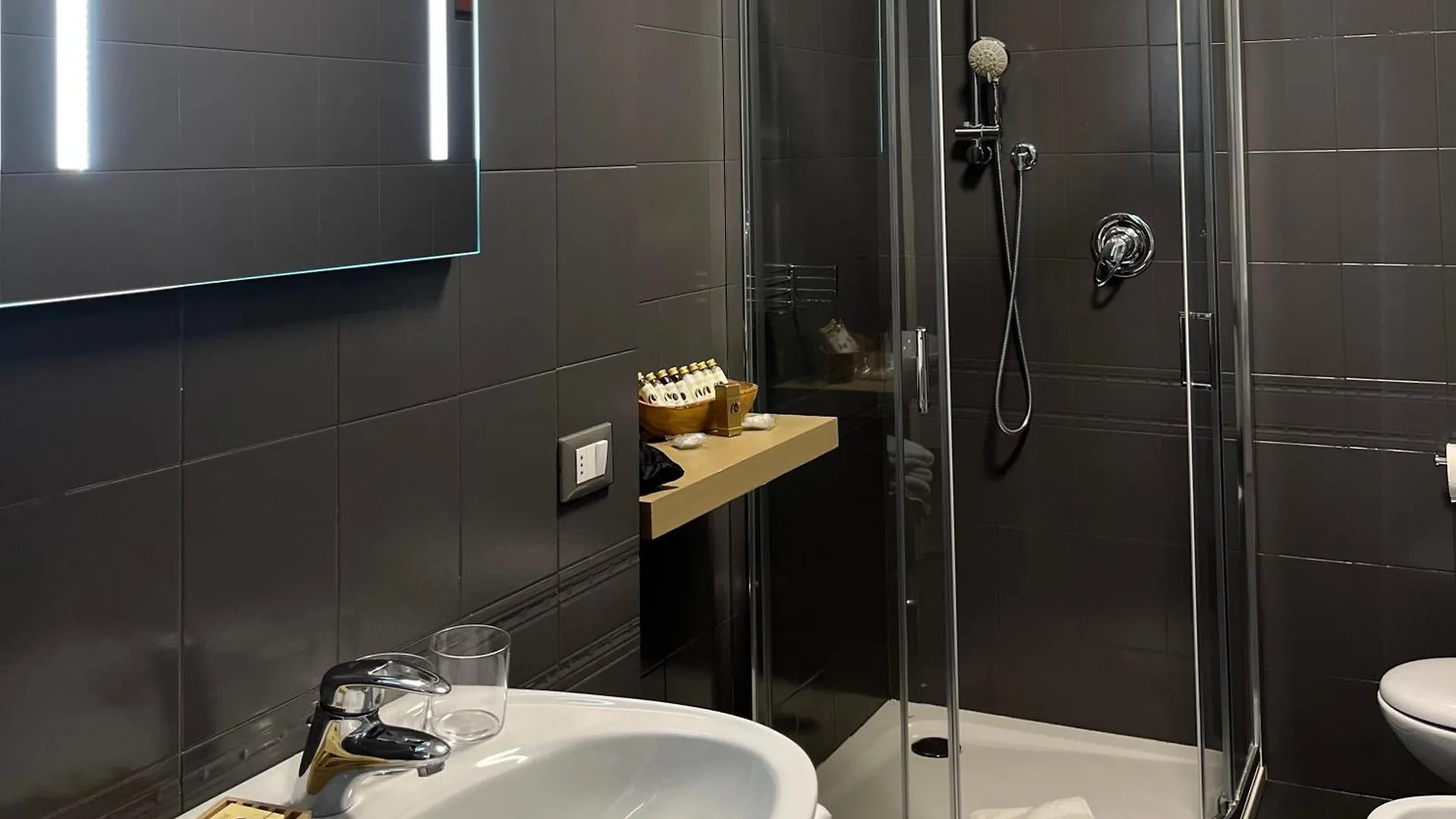 Residence Dalco Suites & Apartments Limone sul Garda Aparthotel