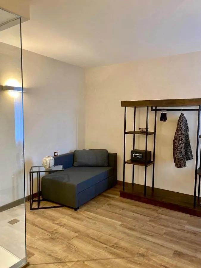 Residence Dalco Suites & Apartments Лимоне-суль-Гарда 4*,